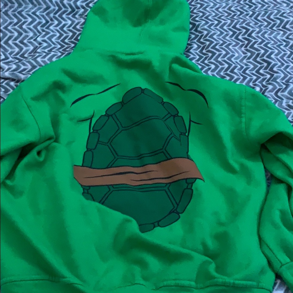 Sweatshirt - Picture 3 of 3